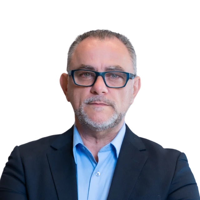 Marcos Busta